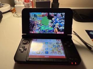 Nintendo 3DS XL Roja