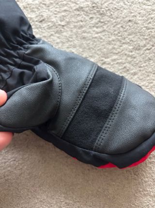 Manoplas Esquí Rossignol Negras y Rojas