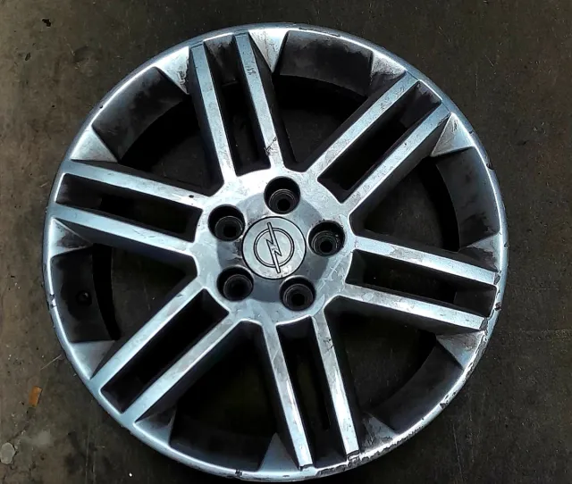 Llantas Vectra GTS 17" 4 unidades
