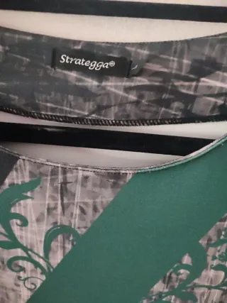 Vestido gris y verde 3/4