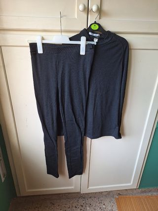 MONO DE ESQUI Y COMPLEMENTOS  talla 14