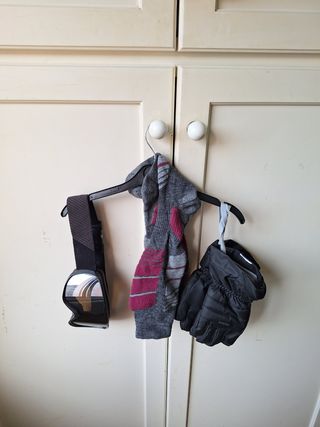 MONO DE ESQUI Y COMPLEMENTOS  talla 14