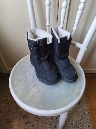 MONO DE ESQUI Y COMPLEMENTOS  talla 14