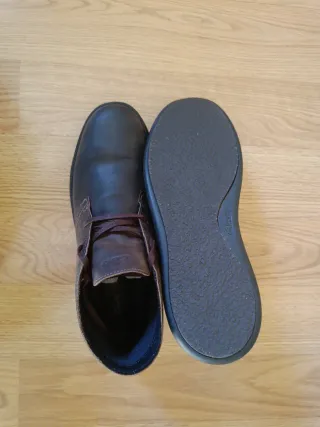 Botín Clarks Piel Marrón *NUEVO & ORIGINAL*