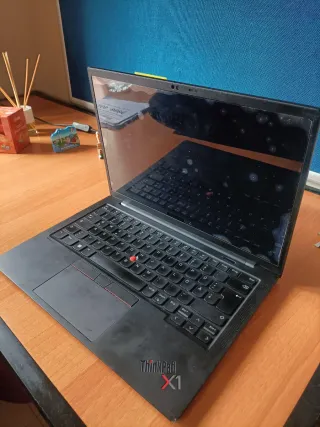 Lenovo ThinkPad i7 | 16GB RAM | 512GB SSD | Window