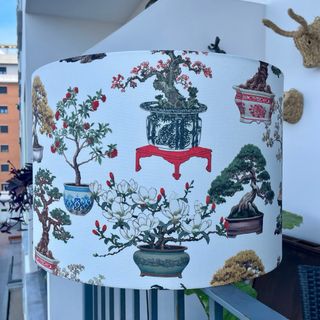 Gran pantalla de tela para lampara