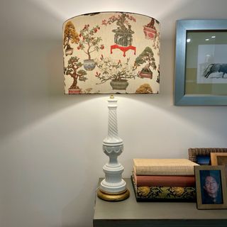 Gran pantalla de tela para lampara