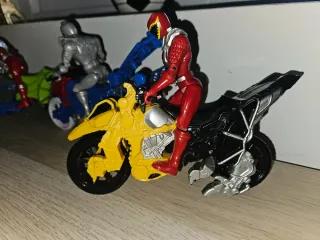 Motos Power Rangers Dino Charge