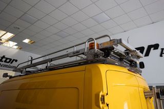 Ford Transit 350M 2.0TD 130PK 96KW M6 TREND 4D TALLER