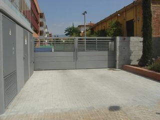 Alquiler plaza de garaje en C. Llinars 33 Cardedeu