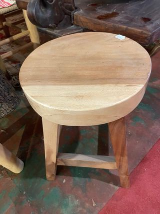 Taburete de teca natural