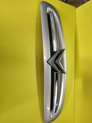 CALANDRA DELANTERA CITROEN XSARA II