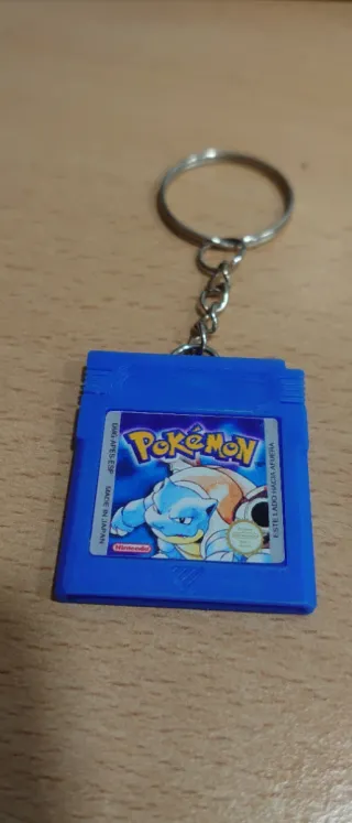 Pokemon Azul llavero Nintendo Game Boy