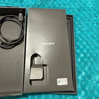 Galaxy S25 Ultra 256GB Nuevo + 02 fundas Samsung