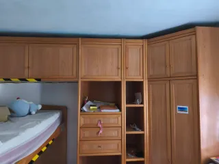 ¡! ¡Urge!!! Armario dormitorio madera + mueble reg