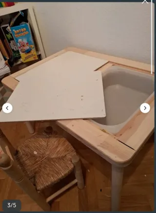 Mesa y 2 sillas para manualidades