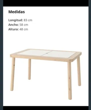 Mesa y 2 sillas para manualidades