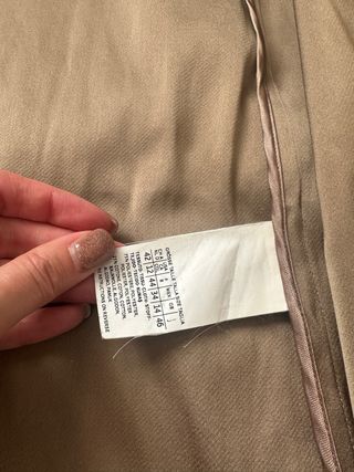 Brand: MaxMara Size: L