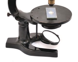 Microscopio Antiguo austriaco Reichert (c1920)