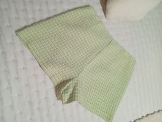 Falda pantalón Zara verde y amarillo.