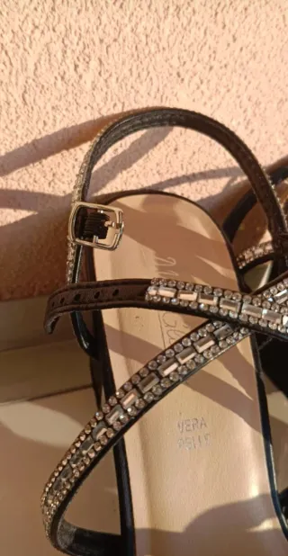 Sandali con tacco e strass