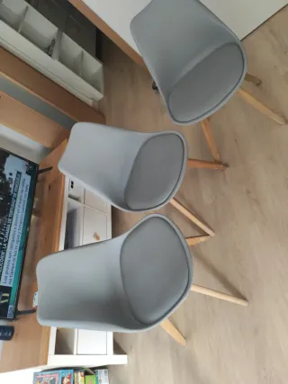 Juego de 3 Sillas Nórdicas