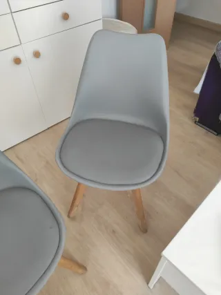 Juego de 3 Sillas Nórdicas