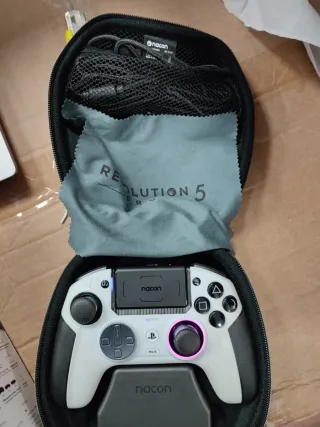 Mando Nacon Revolution 5 Pro PS5/PS4/PC #NC4533