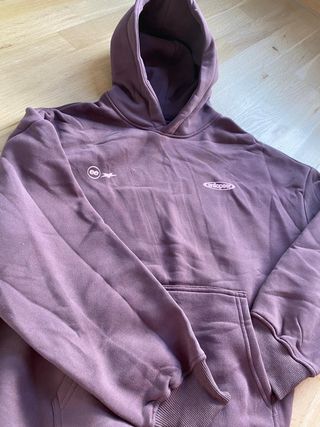 Sudadera anlopeer morada con logo
