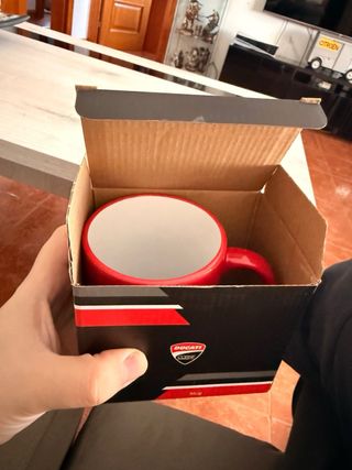 Taza Ducati Corse Roja y Negra