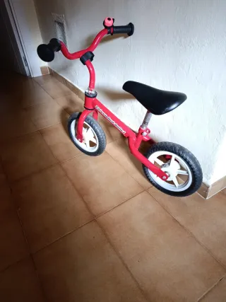 Bicicleta Chicco Roja para niños
