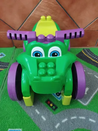 Correpasillos Mega Bloks Cocodrilo