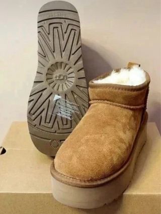 Botines UGG Talla 38 Marrones