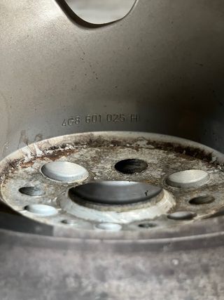 Llanta Audi 17” con cubierta 85%