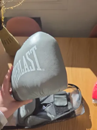 Guantes de Boxeo Everlast Elite Grises