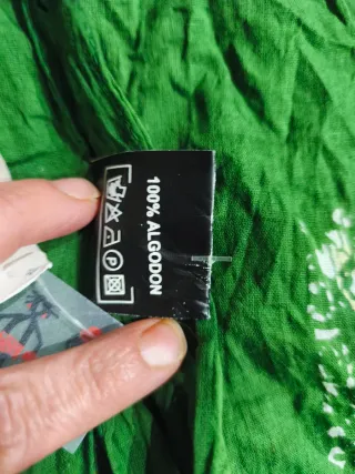 Pañuelo estampado verde multicolor