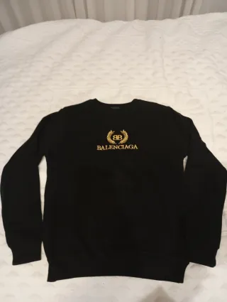 Sudadera Negra no me sirve ya .