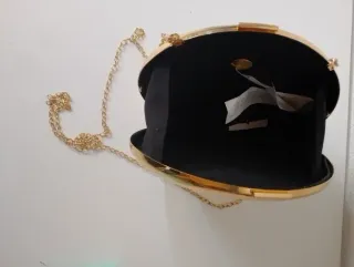 Bolso fiesta metal dorado  Zara sin usar