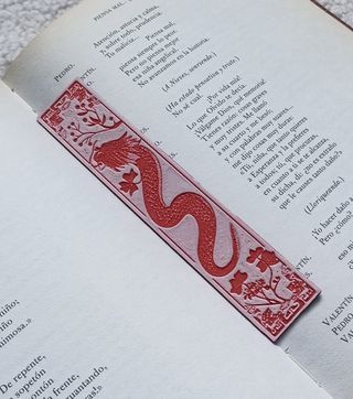 Set 3 Marcapáginas 3D "Dinastía Carmesí"