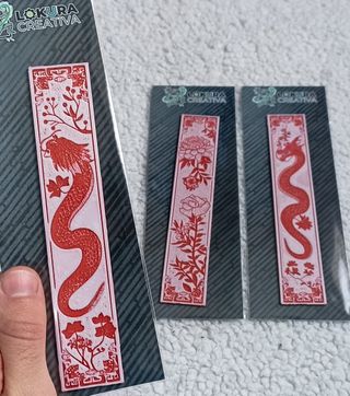 Set 3 Marcapáginas 3D "Dinastía Carmesí"