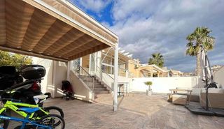 Chalet en venta en Altos - La Florida en Orihuela