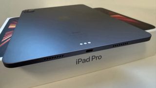 iPad Pro 11 M1 128GB (3ª Gen) + Apple pencil