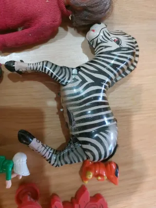 Lote figuras y juguetes variados antiguos