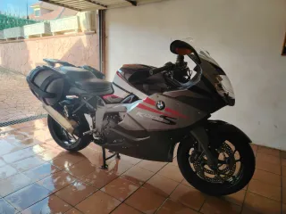 BMW K1300S Moto Deportiva