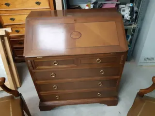 Secreter de madera maciza