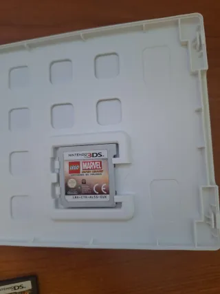 LEGO Marvel Super Heroes Nintendo DS y micro cars