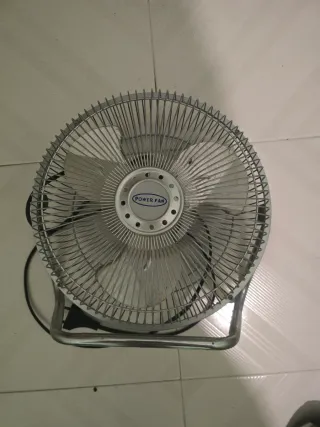 Ventilador de mesa POWER FAN