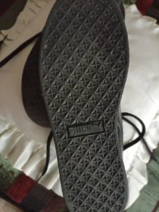 Sneakers Puma alte nere con dettagli rosa