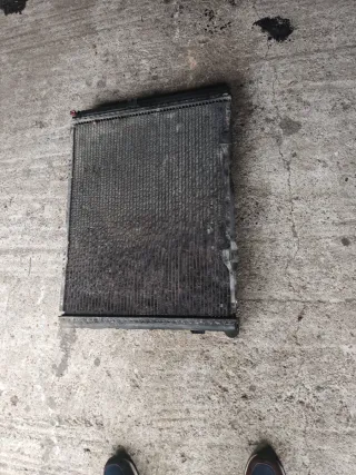 Radiador agua Mercedes Benz 300D