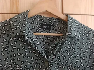 Vestido verde estampado Only Talla M